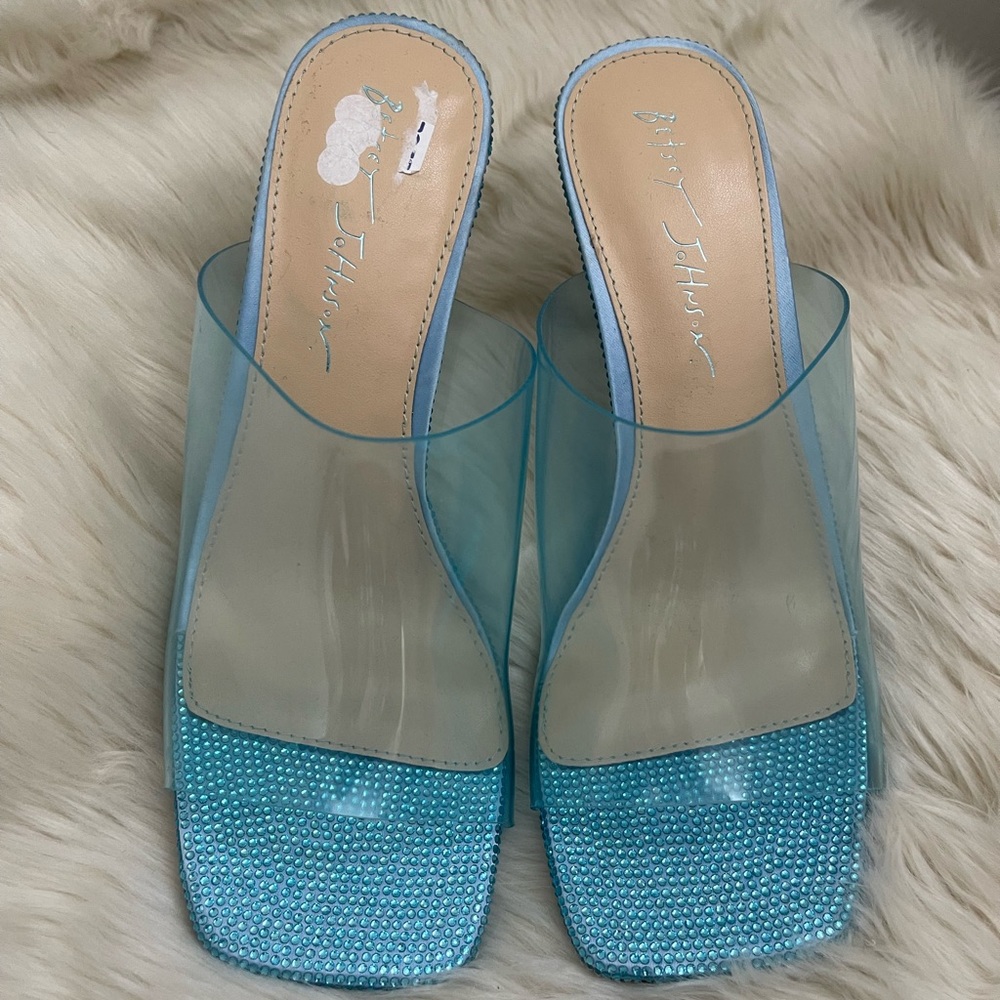 Betsy Johnson Sb-Penni size 7.5